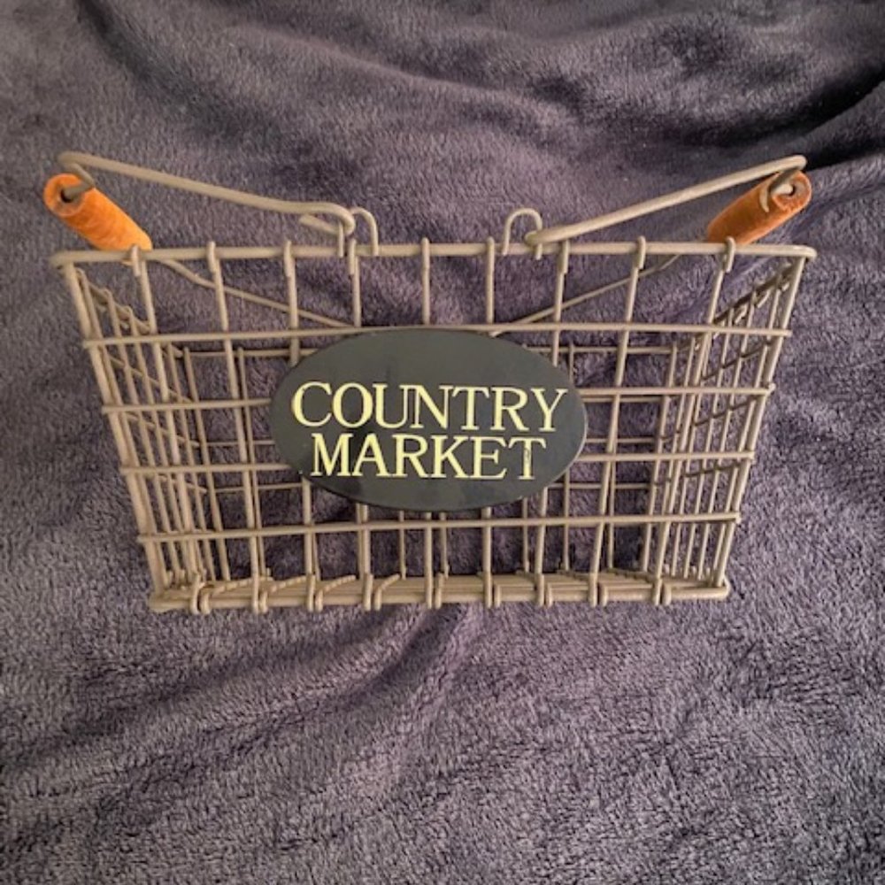 Country Market Metal Basket